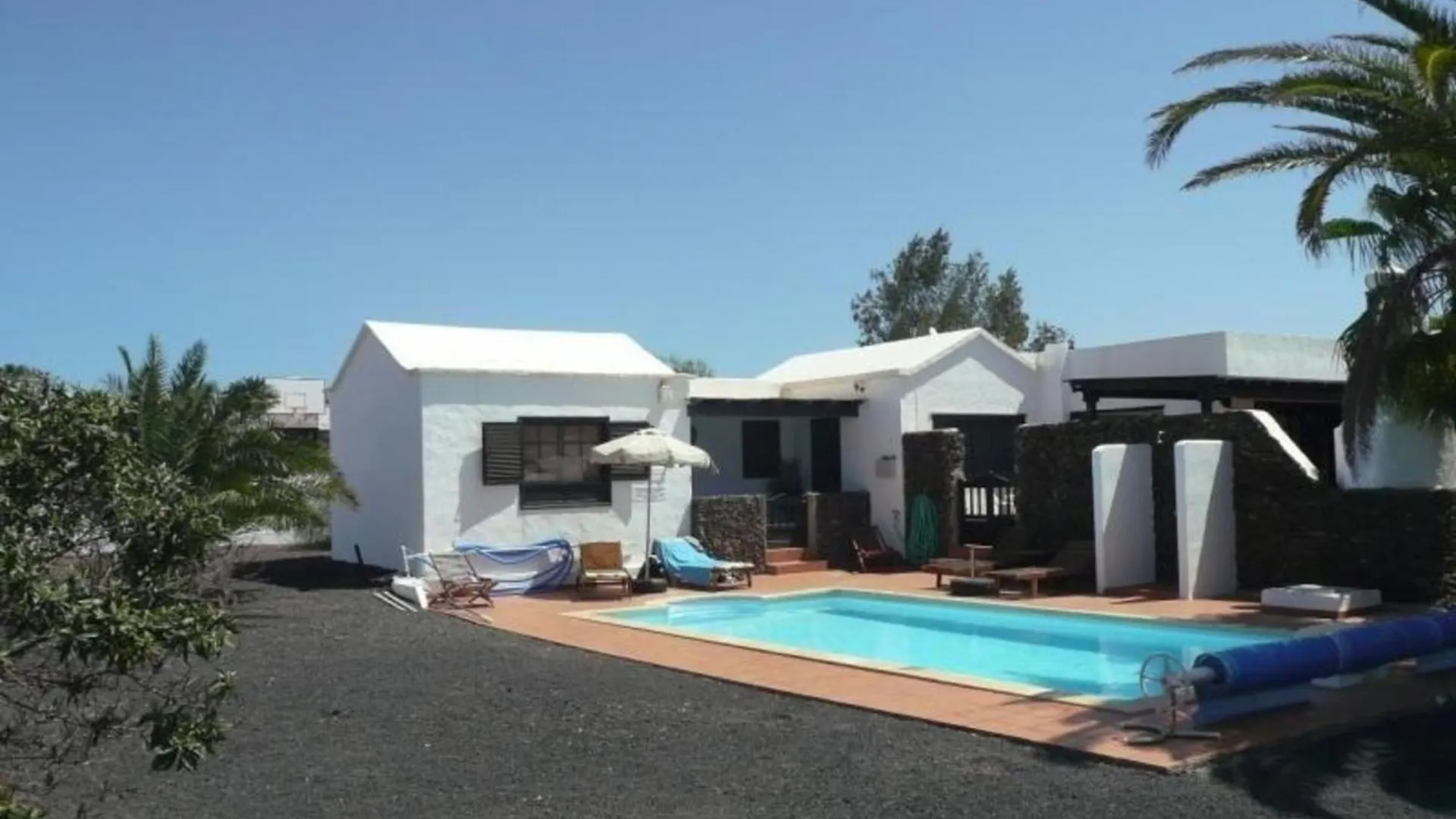 Villa Mit Pool Und Herrlichem Meerblick Playa Blanca  Spain